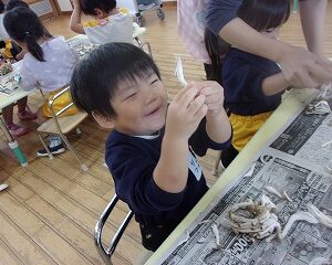 2歳　きのこの房分け