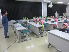 ☆　消防署見学(５歳児)　☆